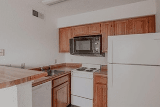Arlington Condo: 2307 Balsam Drive