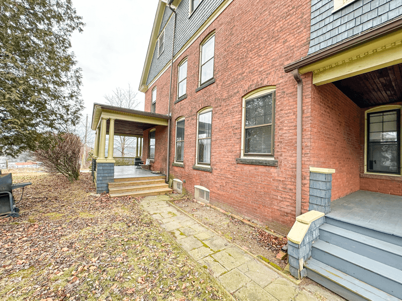 Turners Falls House: 66 Prospect St.