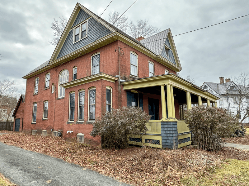 Turners Falls House: 66 Prospect St.