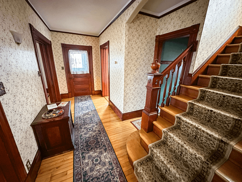 Turners Falls House: 66 Prospect St.