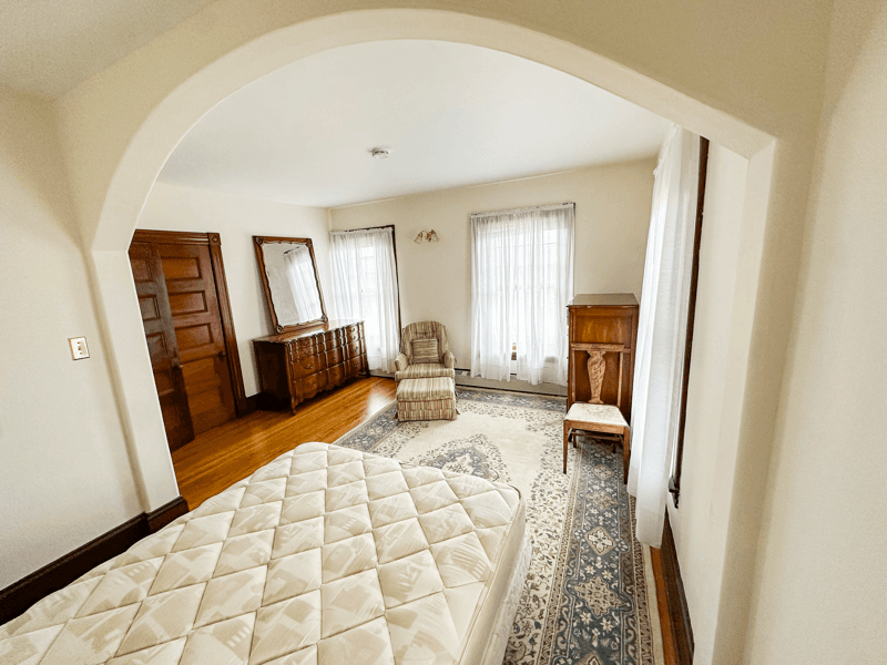 Turners Falls House: 66 Prospect St.