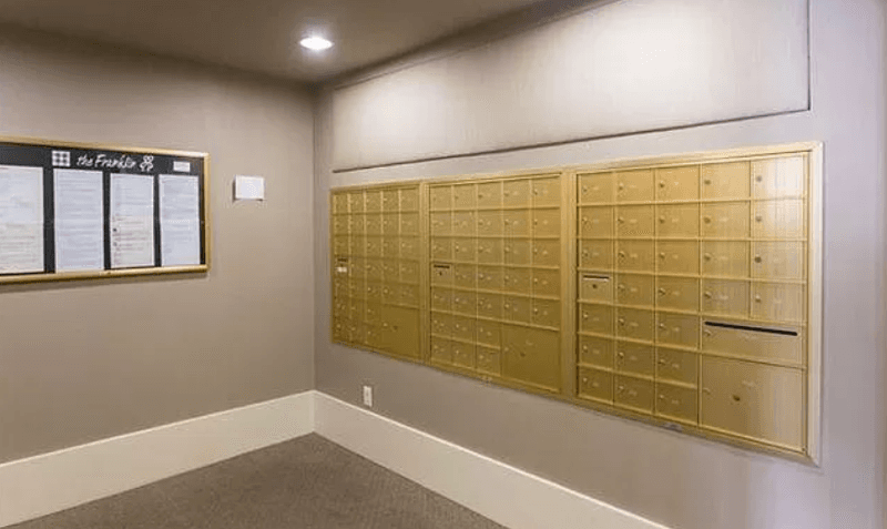 Oakland Condo: 989 Franklin St