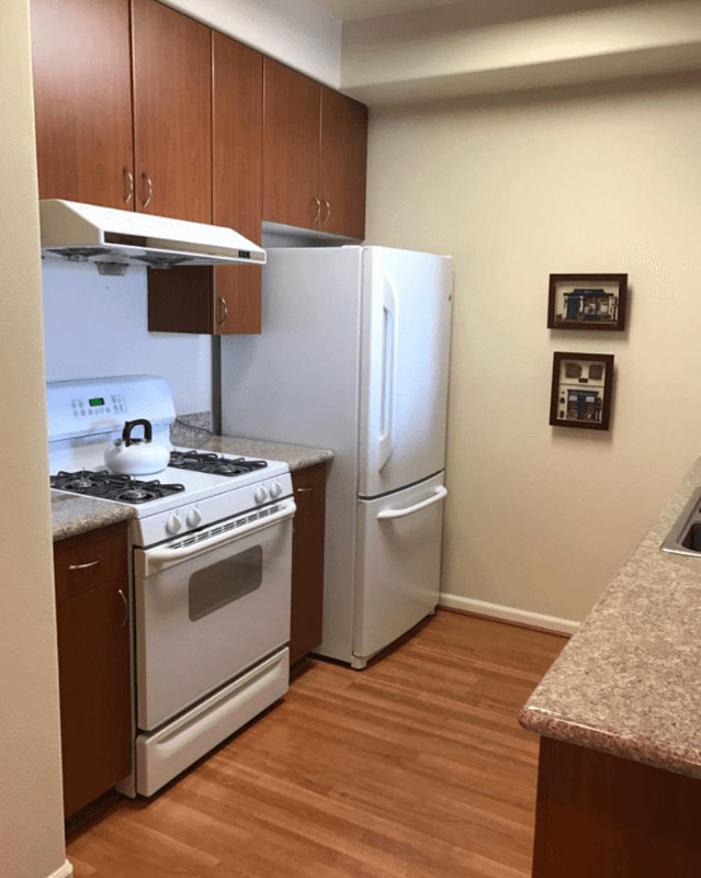 Oakland Condo: 989 Franklin St