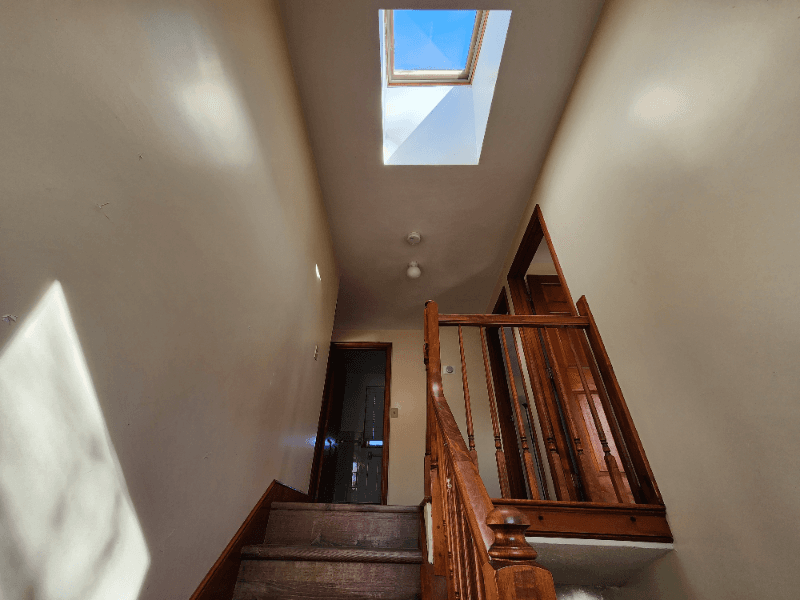 Quincy Single Room: 66 Brook St.
