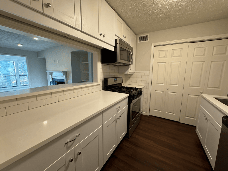 Atlanta Condo: 305 Dunbar Dr