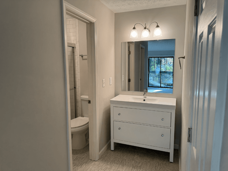 Atlanta Condo: 305 Dunbar Dr