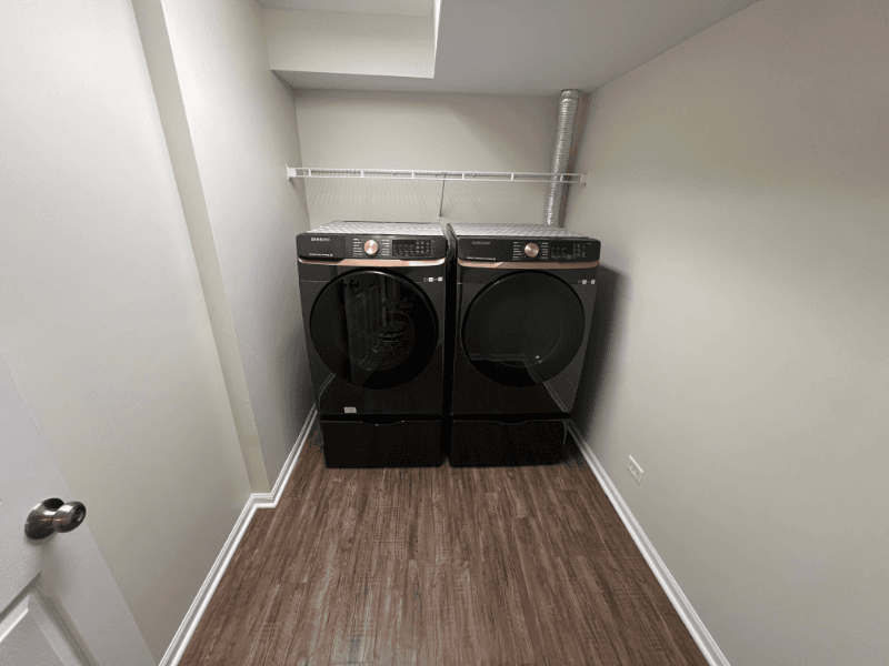 Gilberts Condo: 159 Willey Street