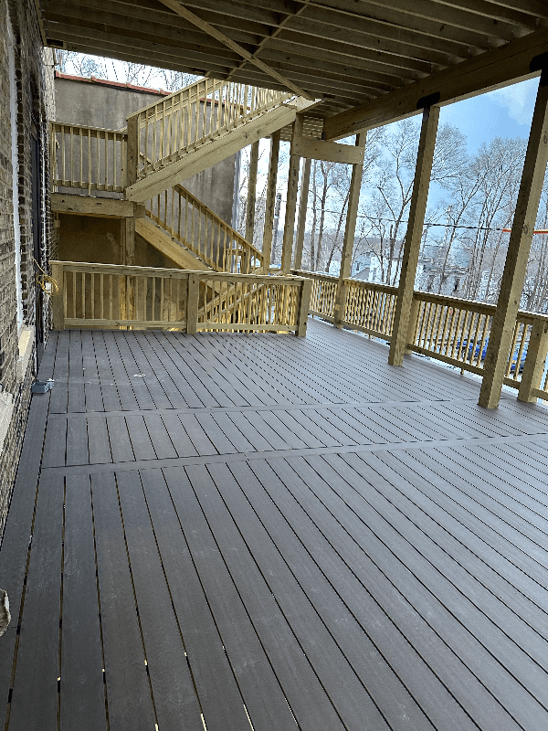 Marseilles Apartment: 430 Main St