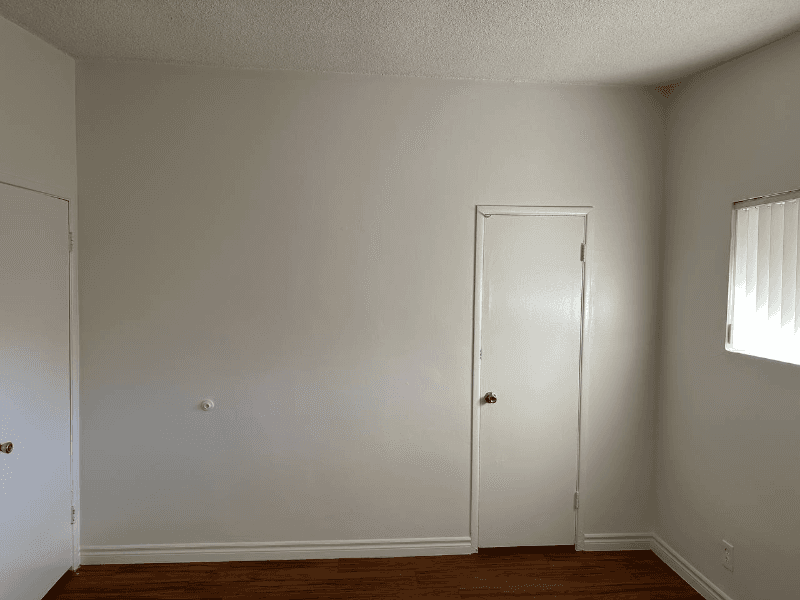 Diwney House: 12623 Barlin avenue # E