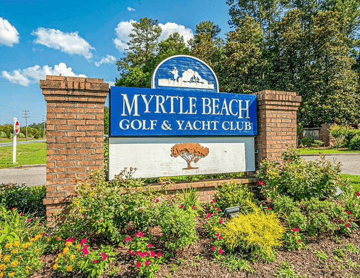 Myrtle House: 6530 Laguna Point