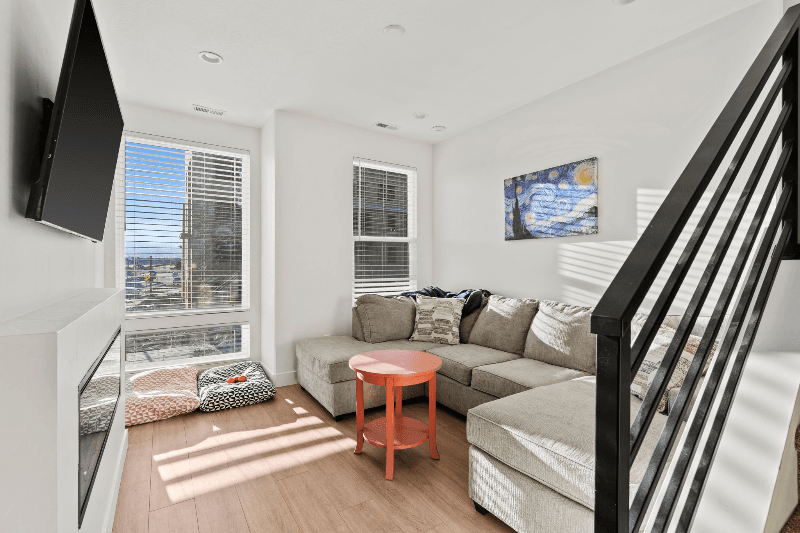 South Jordan Townhome: 11237 S Freestone Rd
