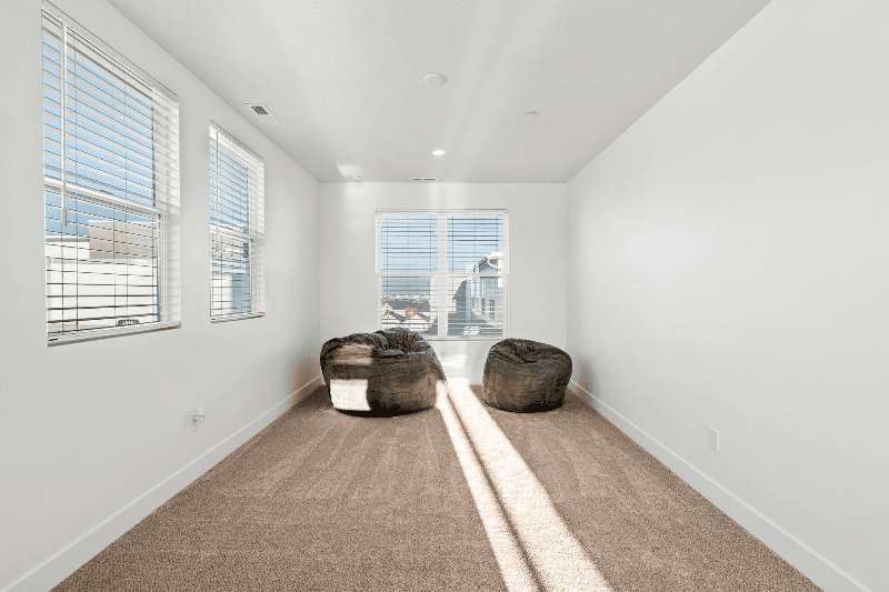 South Jordan Townhome: 11237 S Freestone Rd