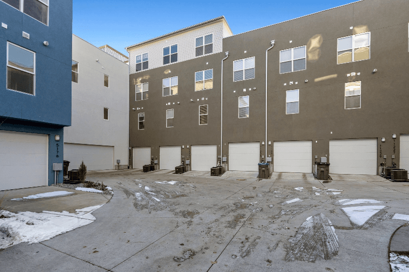 South Jordan Townhome: 11237 S Freestone Rd