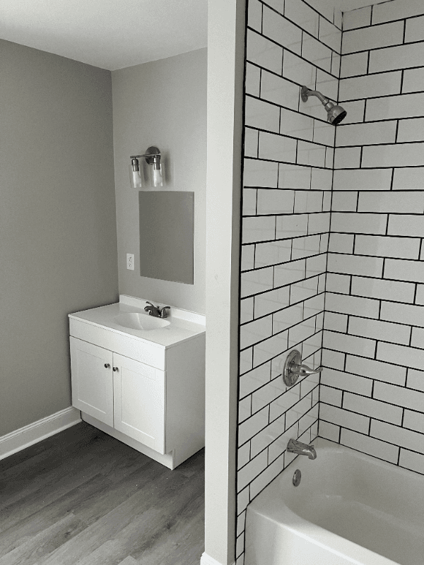 West Mansfield Apartment: 177 E Center St