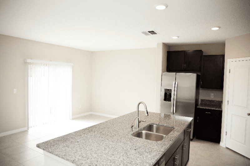 Spring Hill House: 552 Argyll Dr