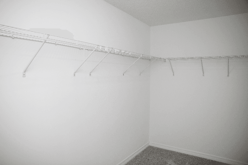 Spring Hill House: 552 Argyll Dr