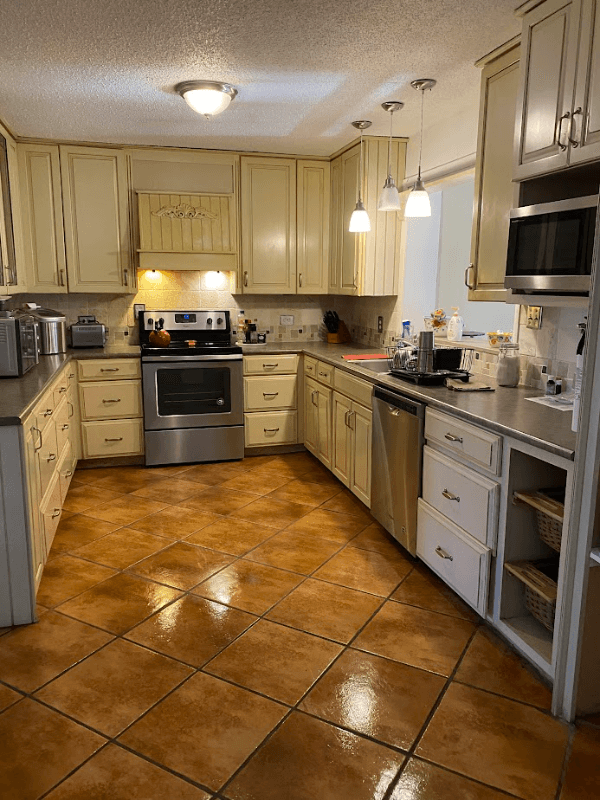 Sweetwater House: 505 Chestnut St