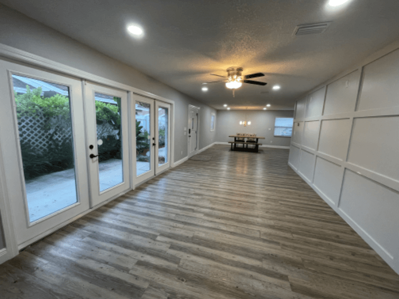Tampa House: 310 E Gladys St