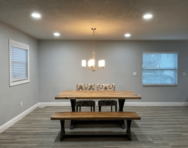 Tampa House: 310 E Gladys St