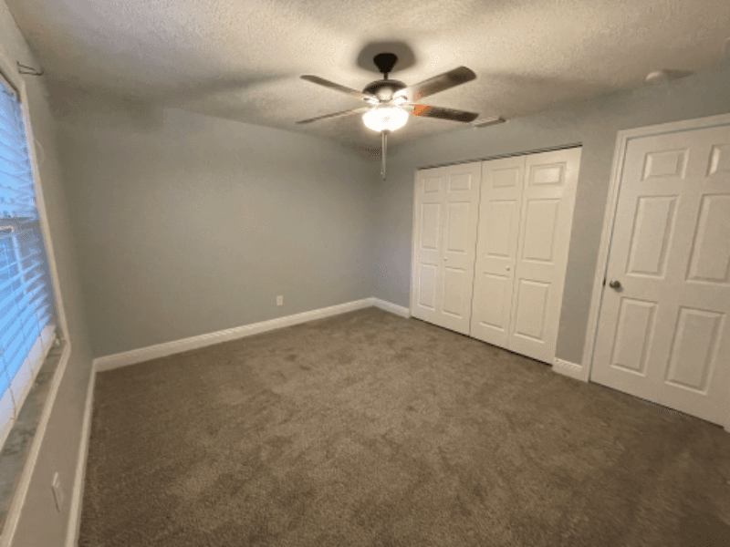 Tampa House: 310 E Gladys St