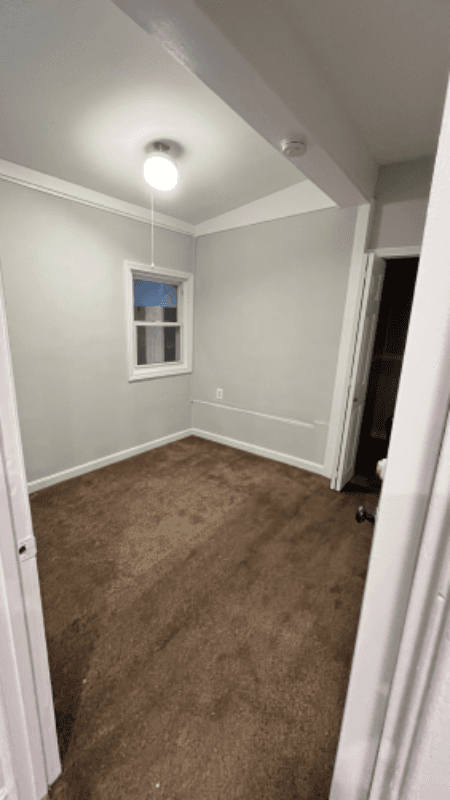 Lowell Other: 220 Fletcher St