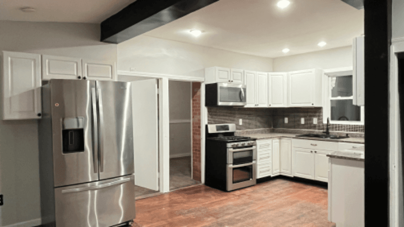 Lowell Other: 220 Fletcher St
