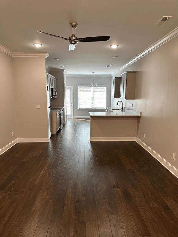 Cleveland Townhome: 580 Bellingham Dr.