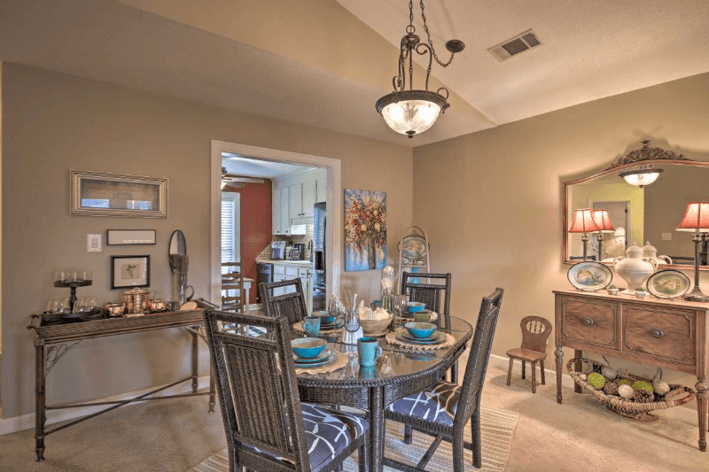Greenwood Condo: 104 Woodhaven Ct
