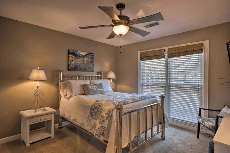 Greenwood Condo: 104 Woodhaven Ct