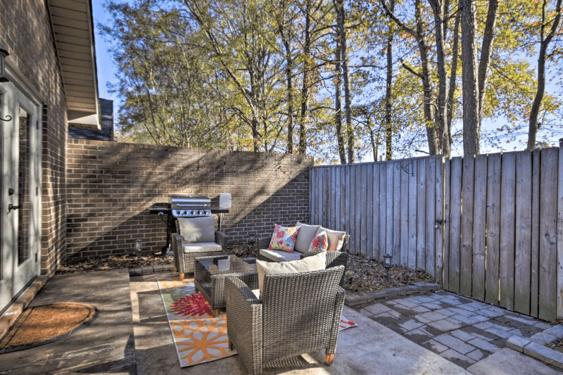 Greenwood Condo: 104 Woodhaven Ct