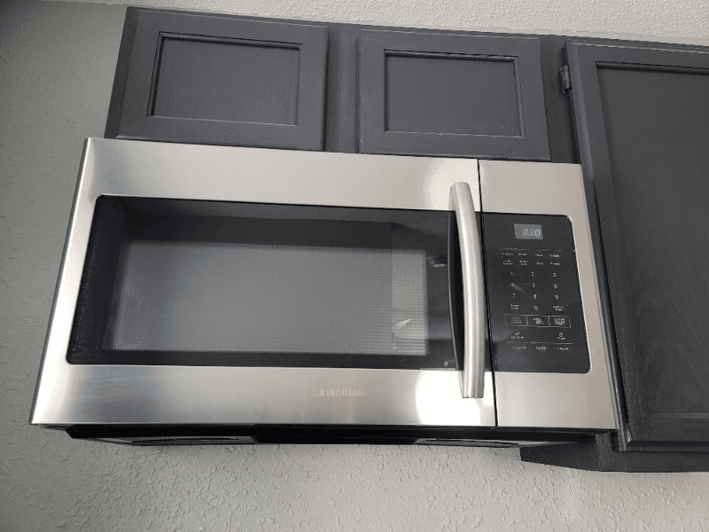Sugar Creek Apartment: 409 N Sterling Avenue