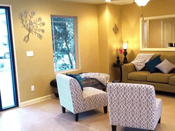 Oklahoma City Apartment: 5531 S Sunnylane Rd