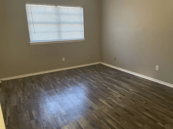 Oklahoma City Apartment: 5531 S Sunnylane Rd