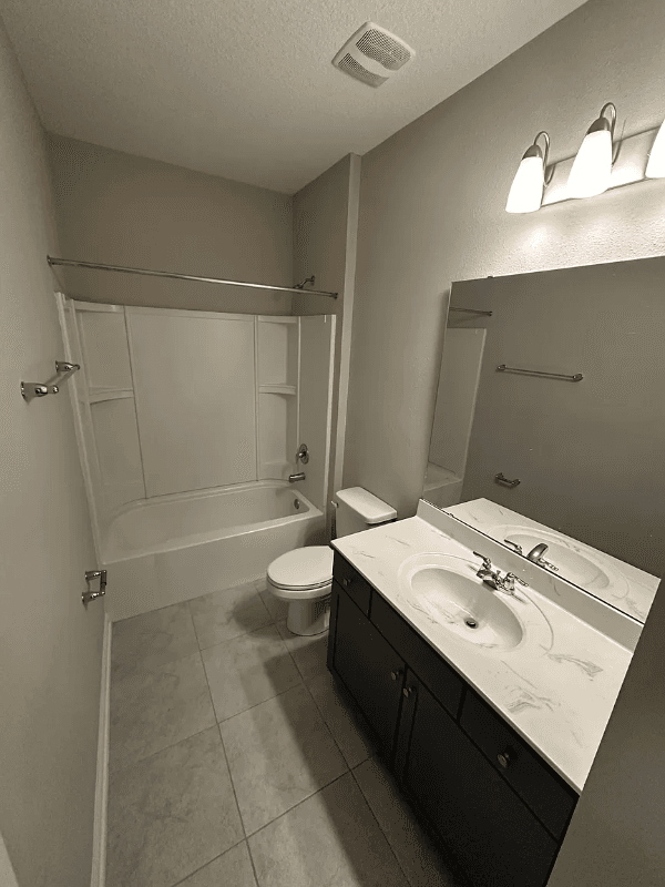 St Augustine House: 96 Newton Ln