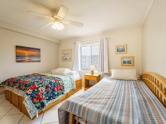 Ocean city House: 13 44th street