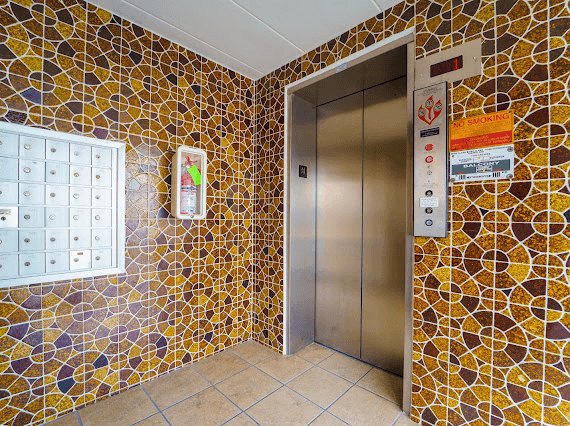 Ocean city House: 13 44th street