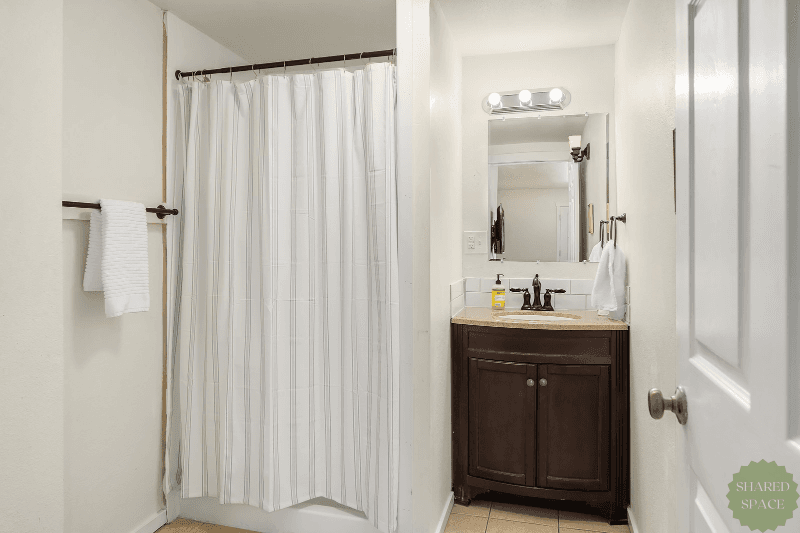 TUKWILA Single Room: 14813 46TH AVE S