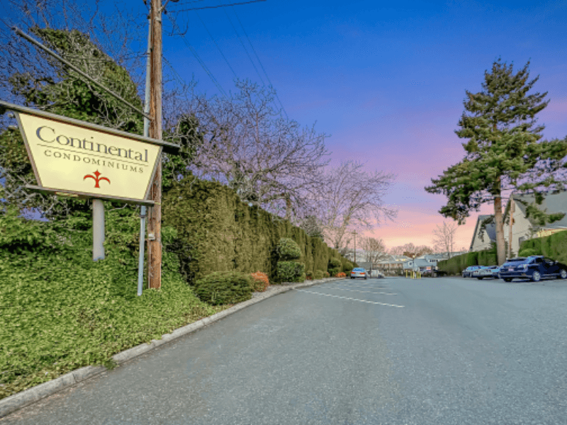 Vancouvere Condo: 405 NE 85th St