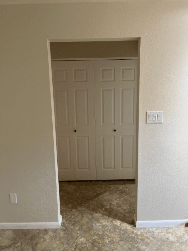 Scottsdale House: 4354 n 82 nd st