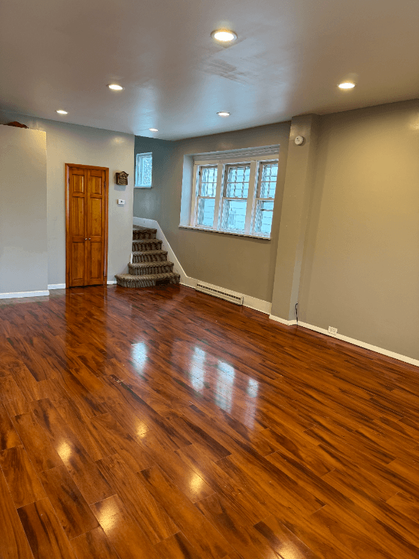 kingston House: 112 Sharpe st