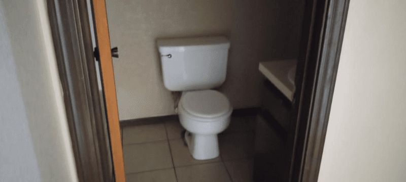 Wilburton Apartment: 902 Cynthia Street
