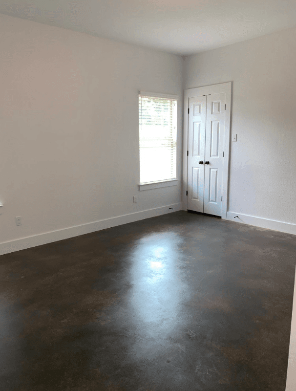 McGregor Townhome: 1003 West 2nd Street