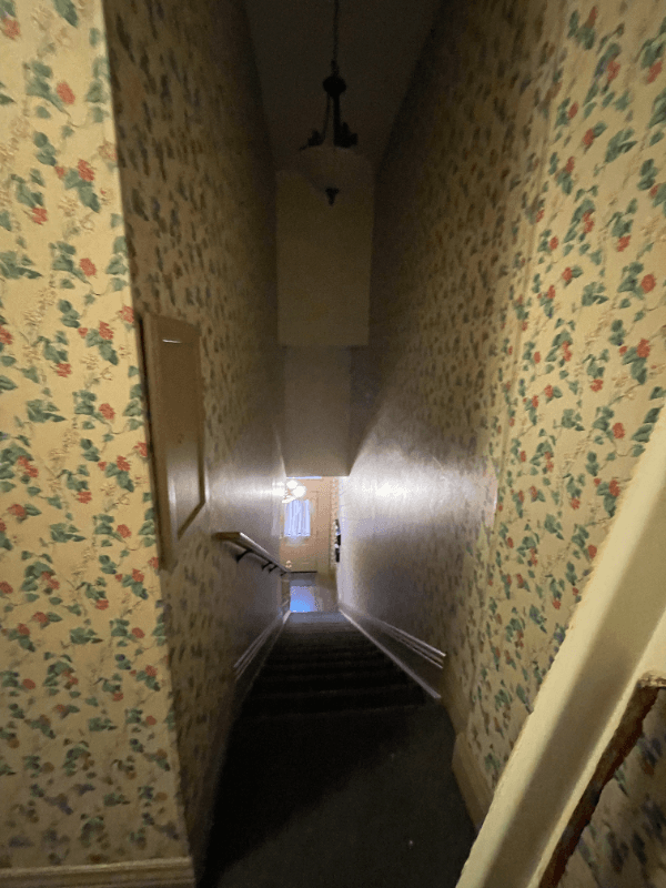 Covington Apartment: 802 Montague Rd.