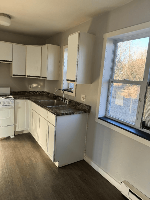 Menominee Apartment: 3850 N Shore Dr