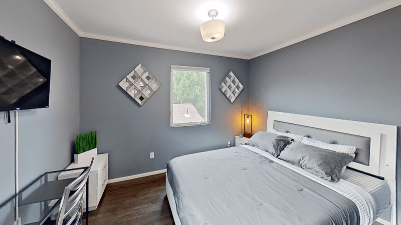 North Hollywood Townhome: 5151 RIVERTON AVE