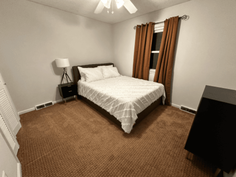 High Point Single Room: 3105 Covedale St