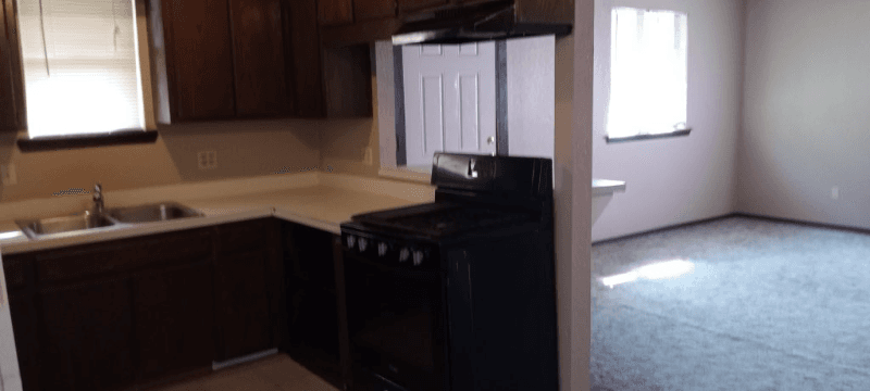 Wilburton Apartment: 902 Cynthia Street