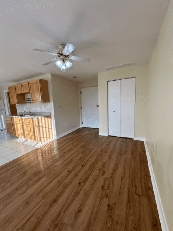 Yale Apartment: 420 North St
