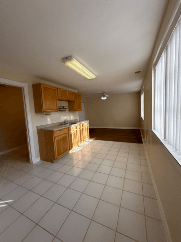 Yale Apartment: 420 North St
