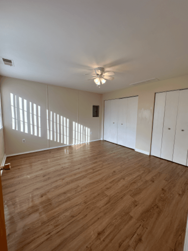 Yale Apartment: 420 North St